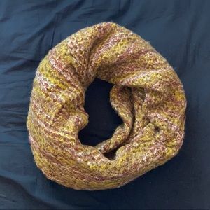 Chunky Knit Circle Scarf